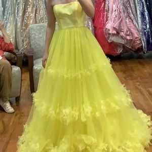 Sherri Hill Prom Dress